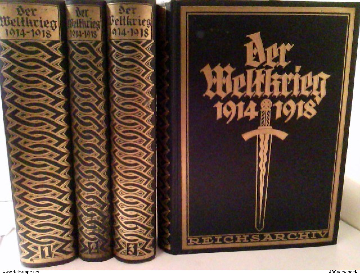 Konvolut: 4 Bände (von12) Der Weltkrieg 1914-1918. - Politie En Leger