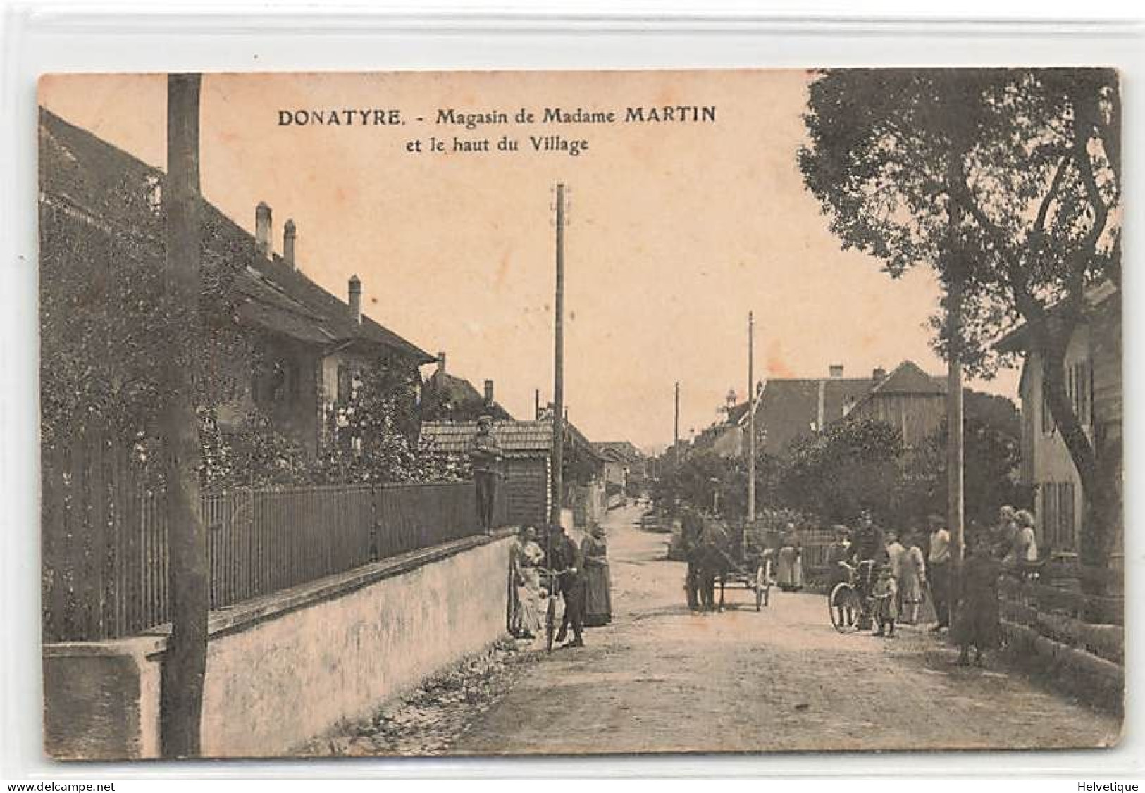 Donatyre Magasin De Madame Martin En Le Haut Du Village Attelage Animée (Avenches) - Avenches