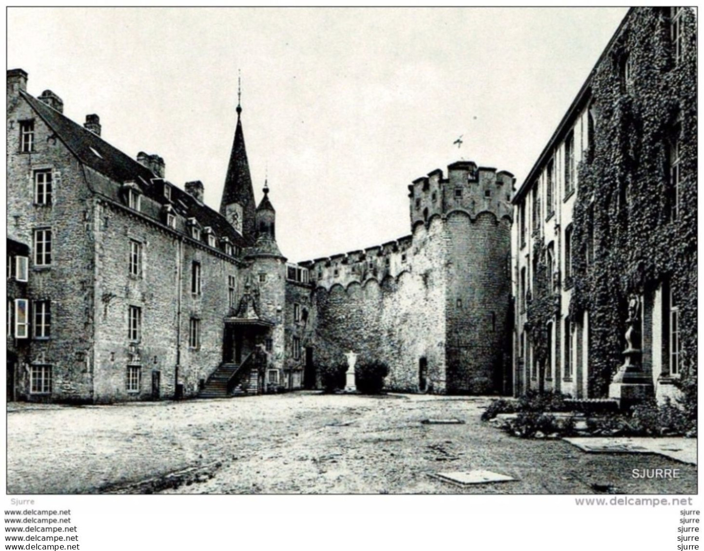 FLORENNES - Le Château Et L'institut Ste-Thérèse - Kasteel - Florennes