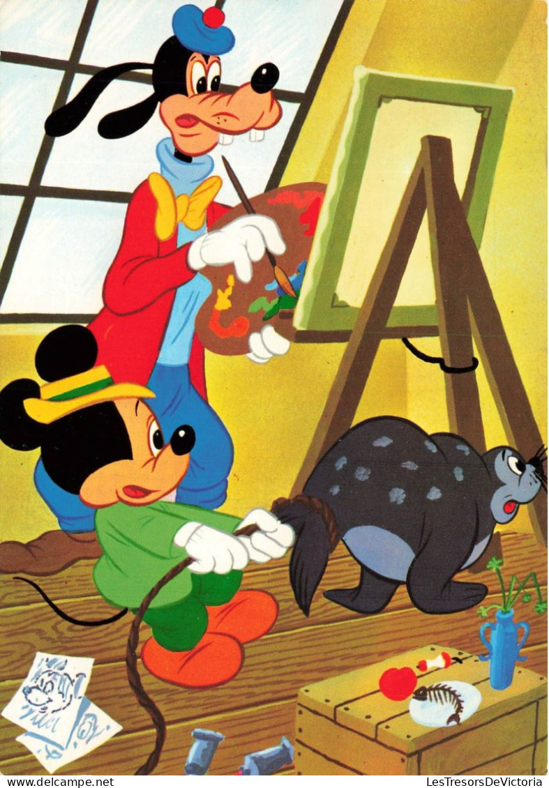 DISNEY - Disneyworld - Mickey Et Dingo - Carte Postale - Disneyworld