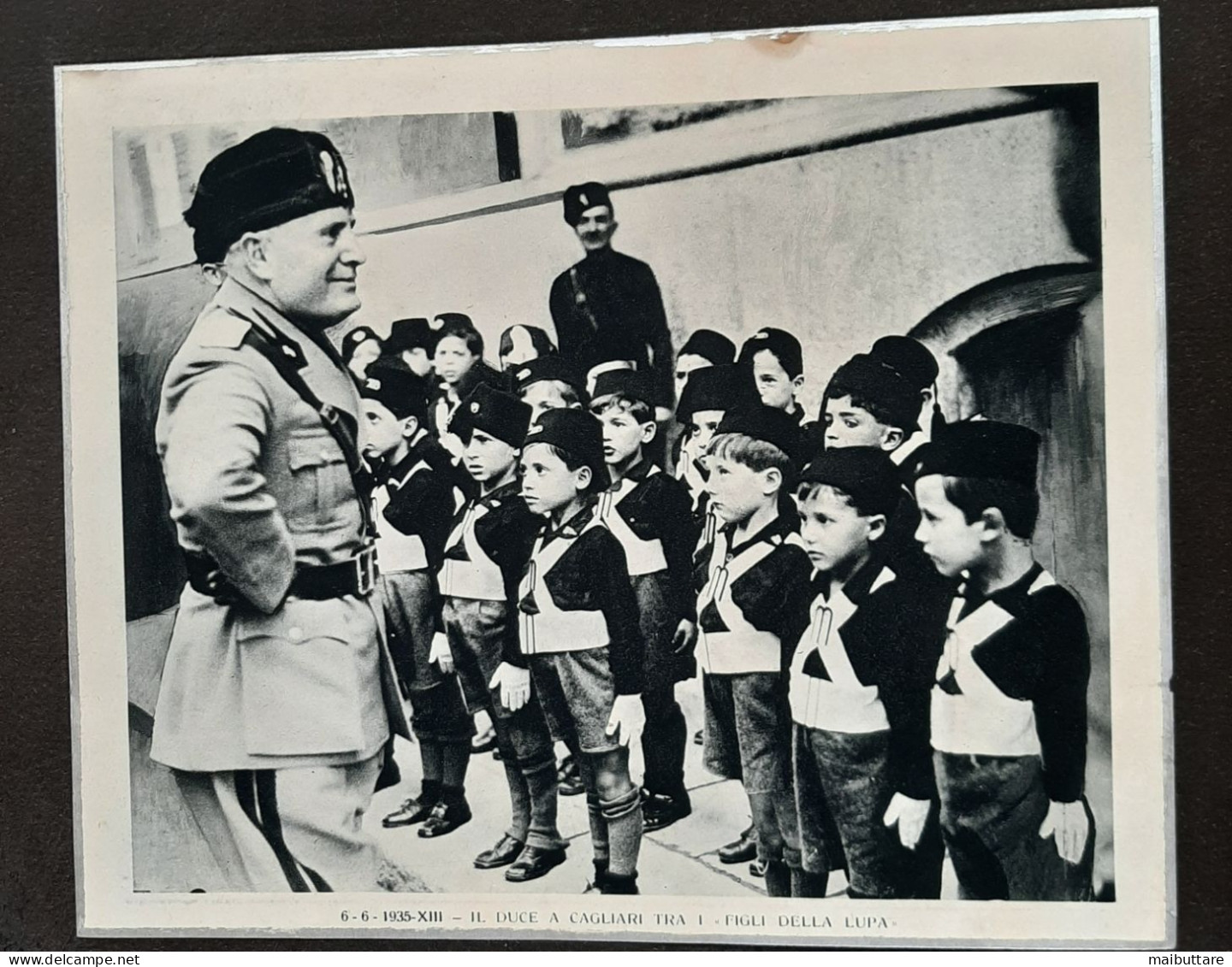 Album Contenete 34 Stampe Di Foto Su Fogli Di Carta Raffiguranti Benito Mussolini - Stampe Su Carta - Krieg, Militär