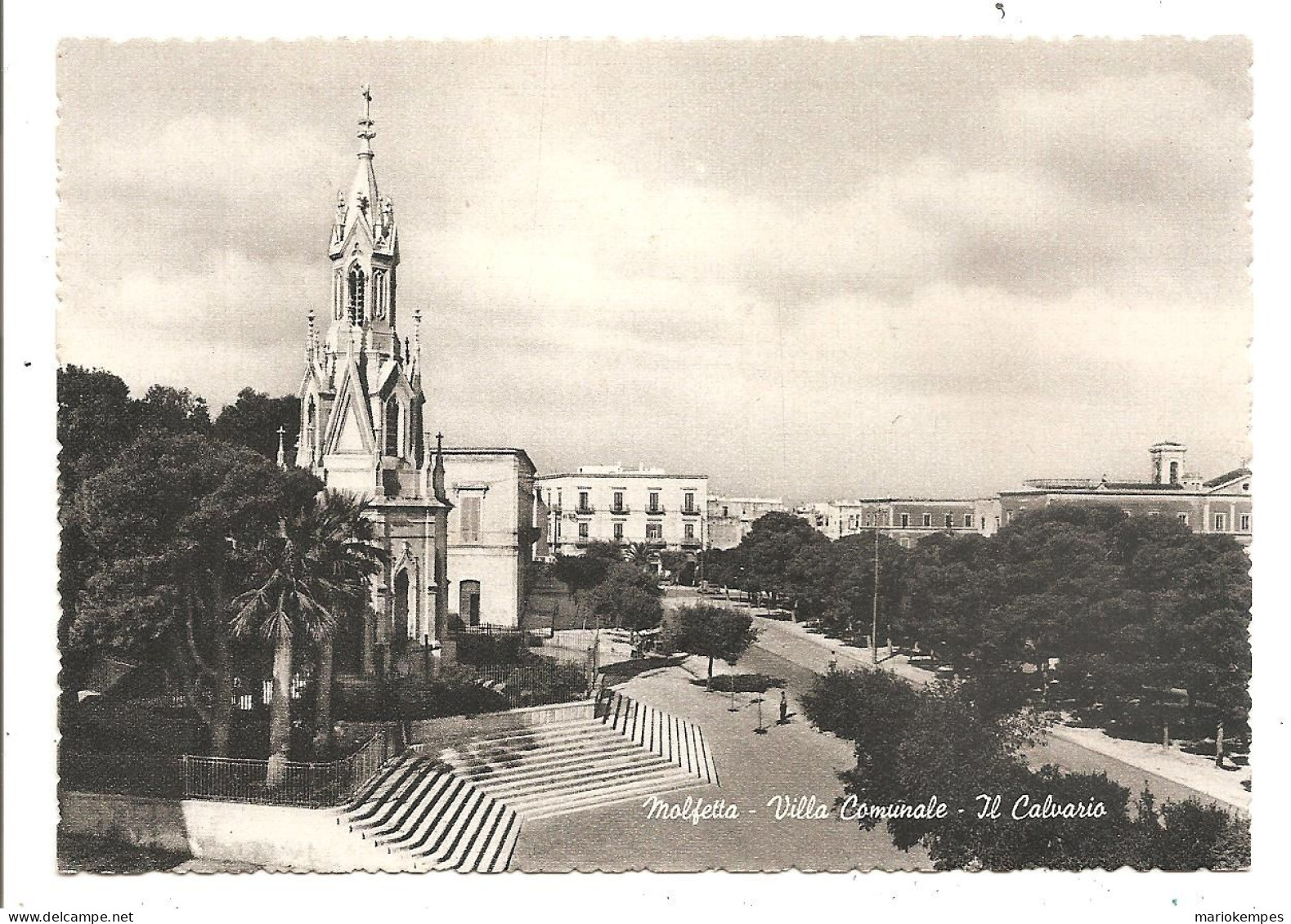 MOLFETTA  (  Bari  ) -  Villa Comunale  -  Il Calvario............................ Non Viaggiata - Molfetta