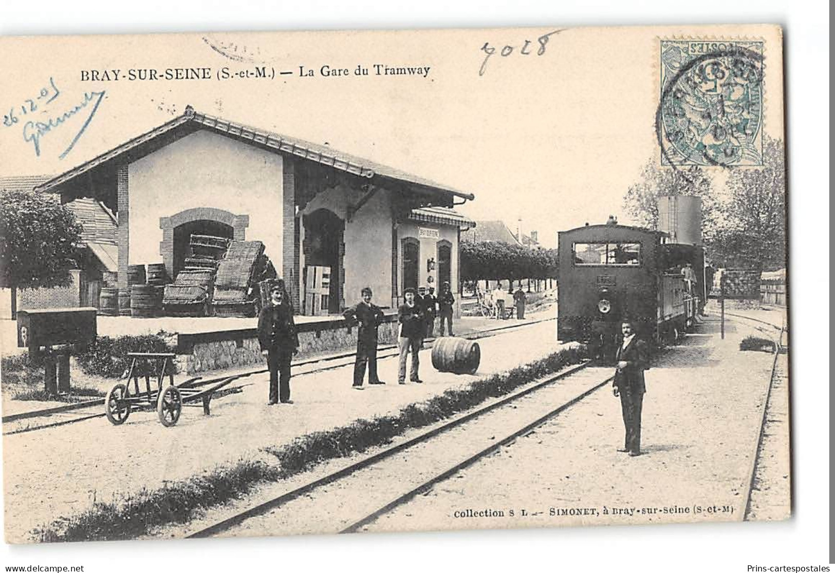 CPA 77 Bray Sur Seine La Gare Et Le Train Tramway Vue D'ensemble - Bray Sur Seine