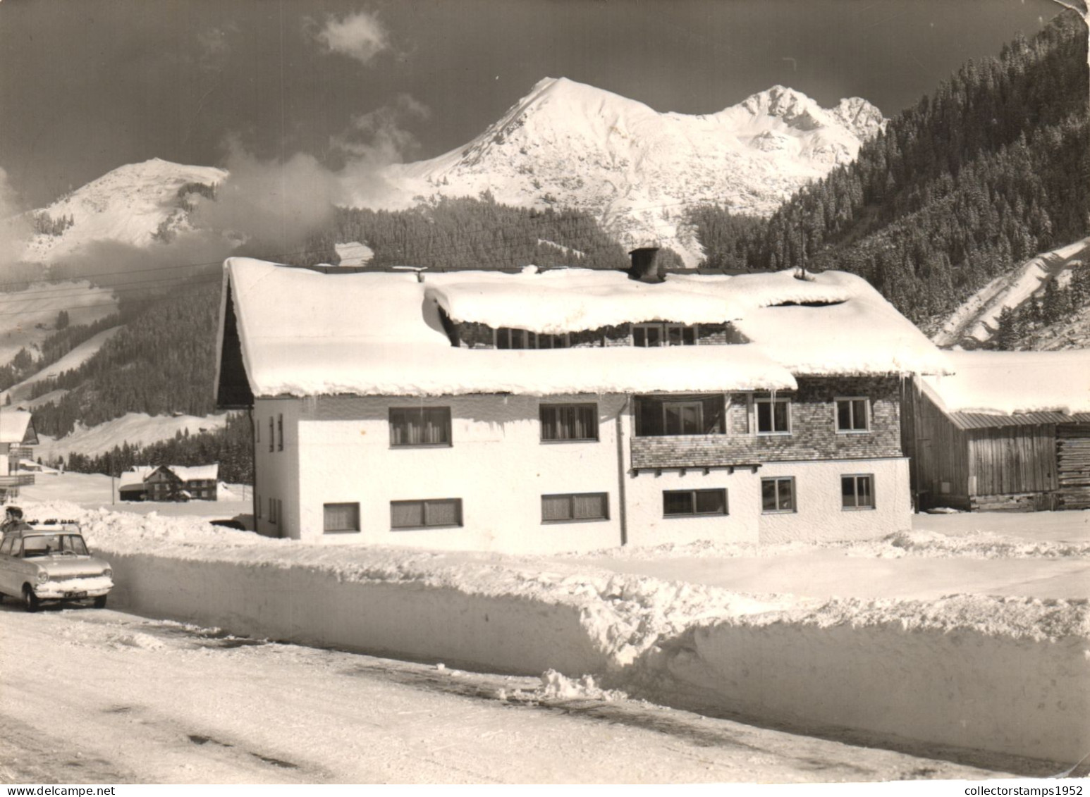 WALDHEIM, ARCHITECTURE, MOUNTAIN, CAR, GERMANY, POSTCARD - Waldheim