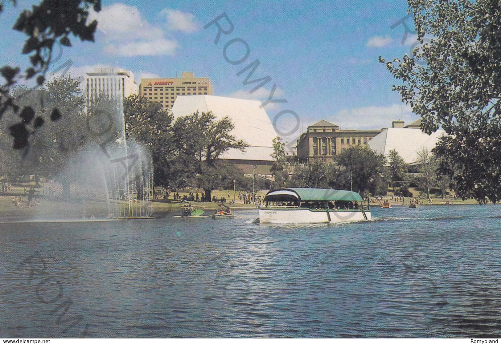 CARTOLINA  ADELAIDE,SOUTH AUSTRALIA,AUSTRALIA-ADELAIDE SKILINE WITH "POPEYE" AND FOUNTAIN-VIAGGIATA 1982 - Adelaide