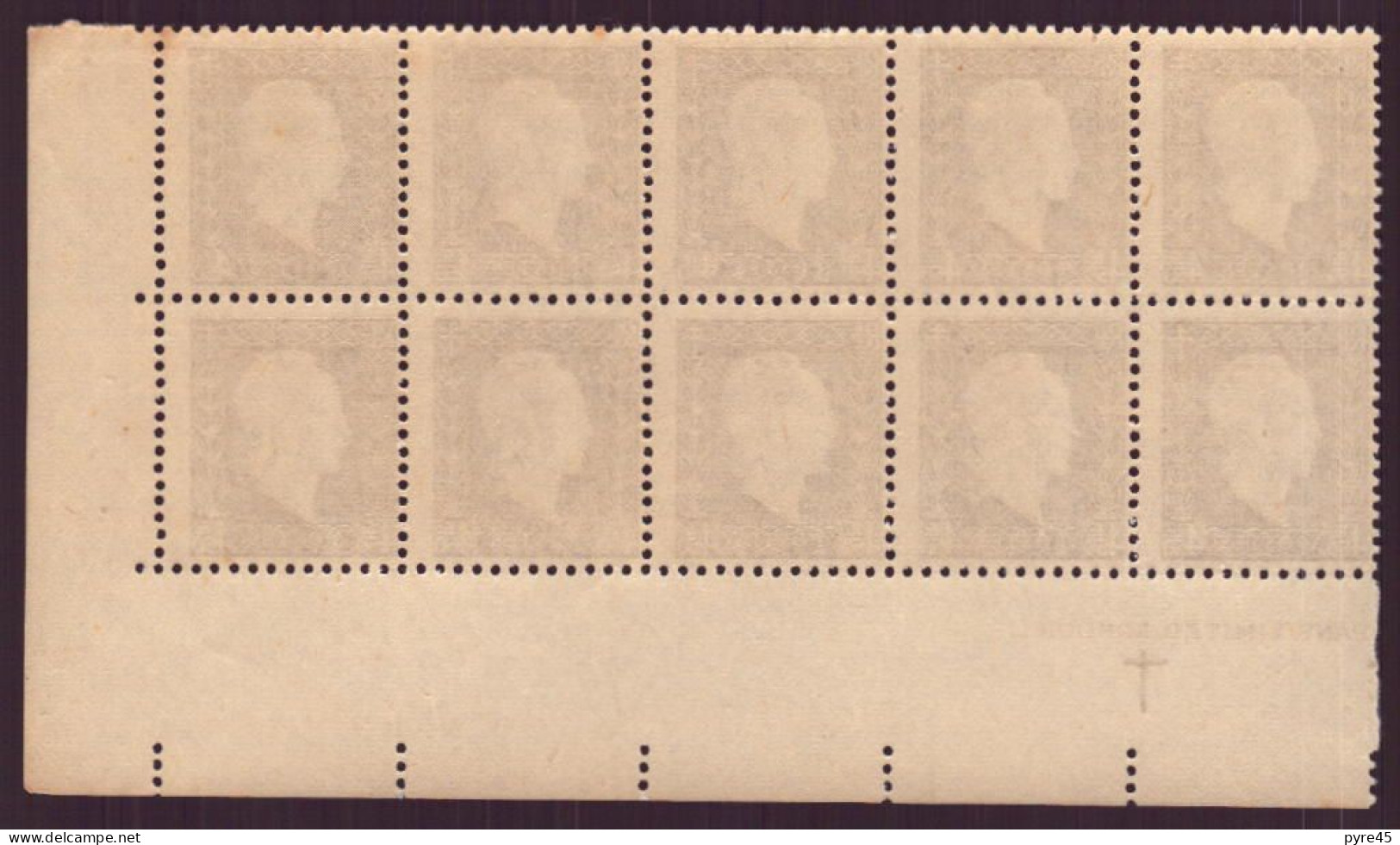 France, 1945, 10 TP N° 696 **, Bord De Feuille ( Côte 5€ ) - 1944-45 Marianne (Dulac)