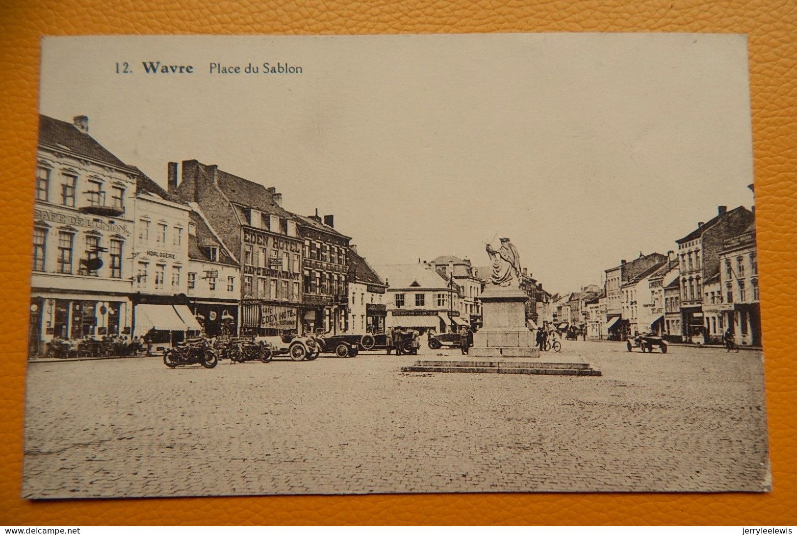 WAVRE -  Place Du Sablon -  1920 - Waver