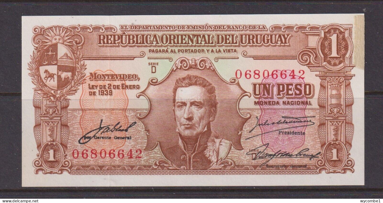 URUGUAY - 1939 1 Peso Circulated Banknote - Uruguay