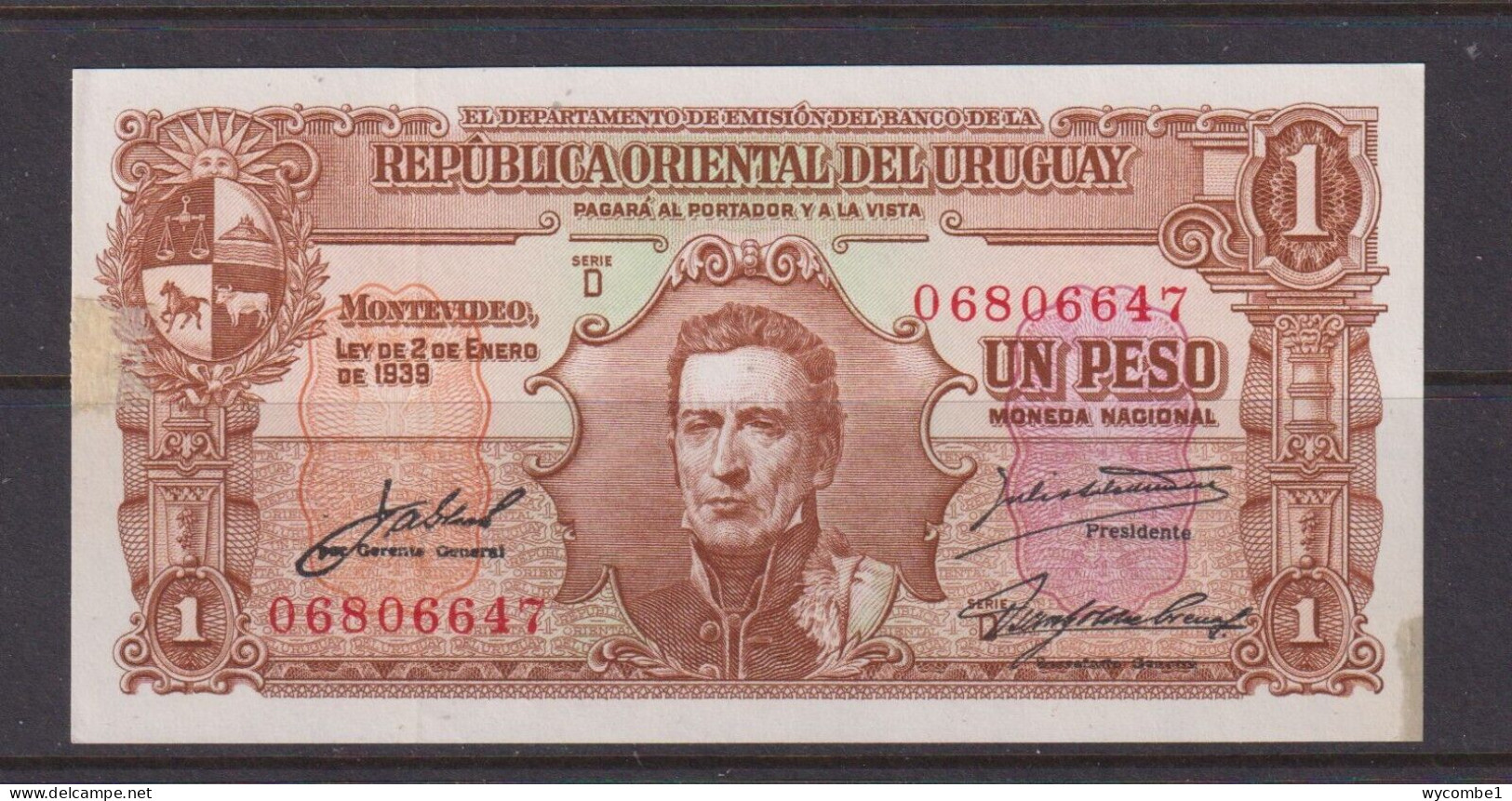 URUGUAY - 1939 1 Peso Circulated Banknote - Uruguay