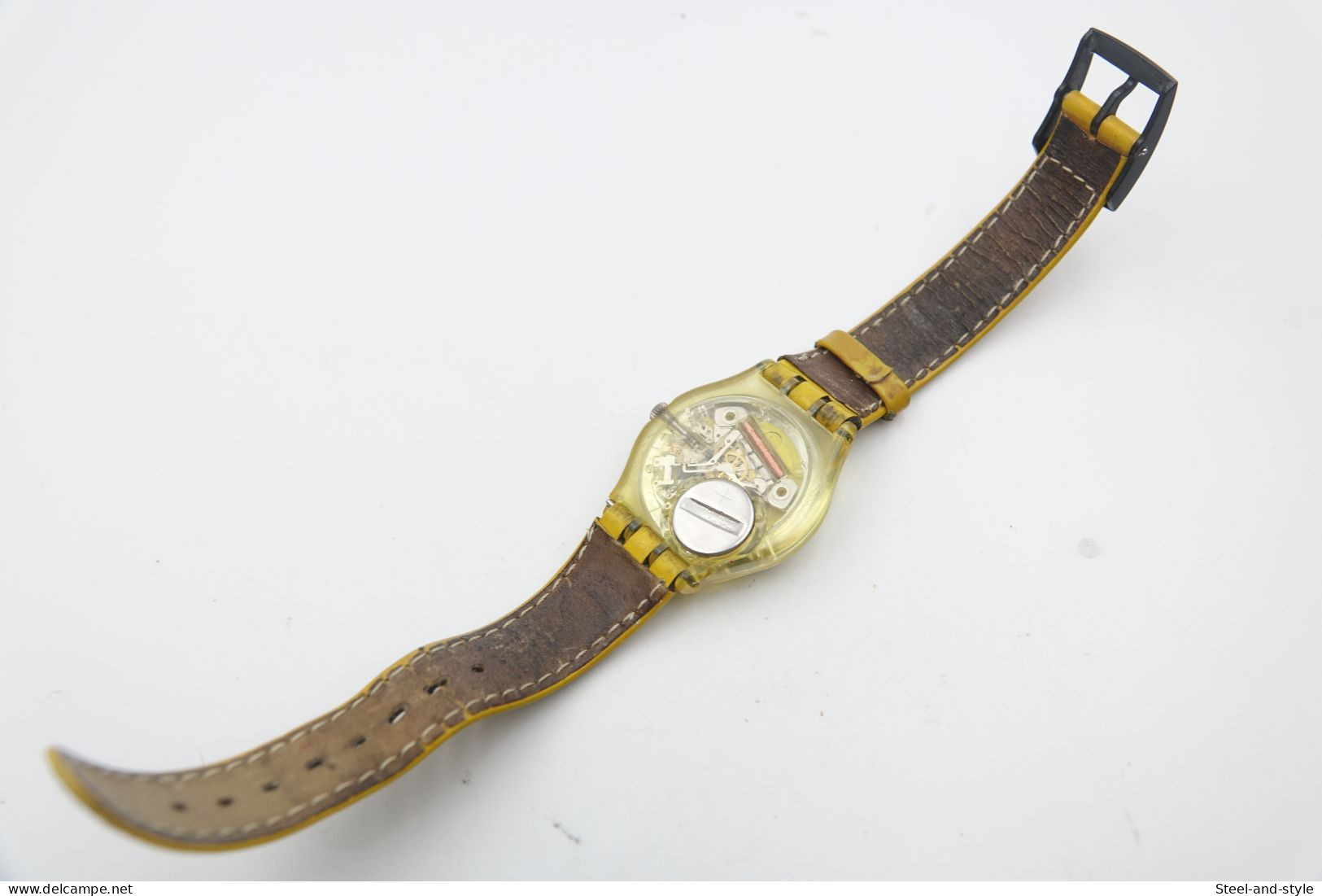 Watches : SWATCH - Canard Laquer  - Nr. : LGK714 - Original - Running - OK Condition - 1995 - Moderne Uhren