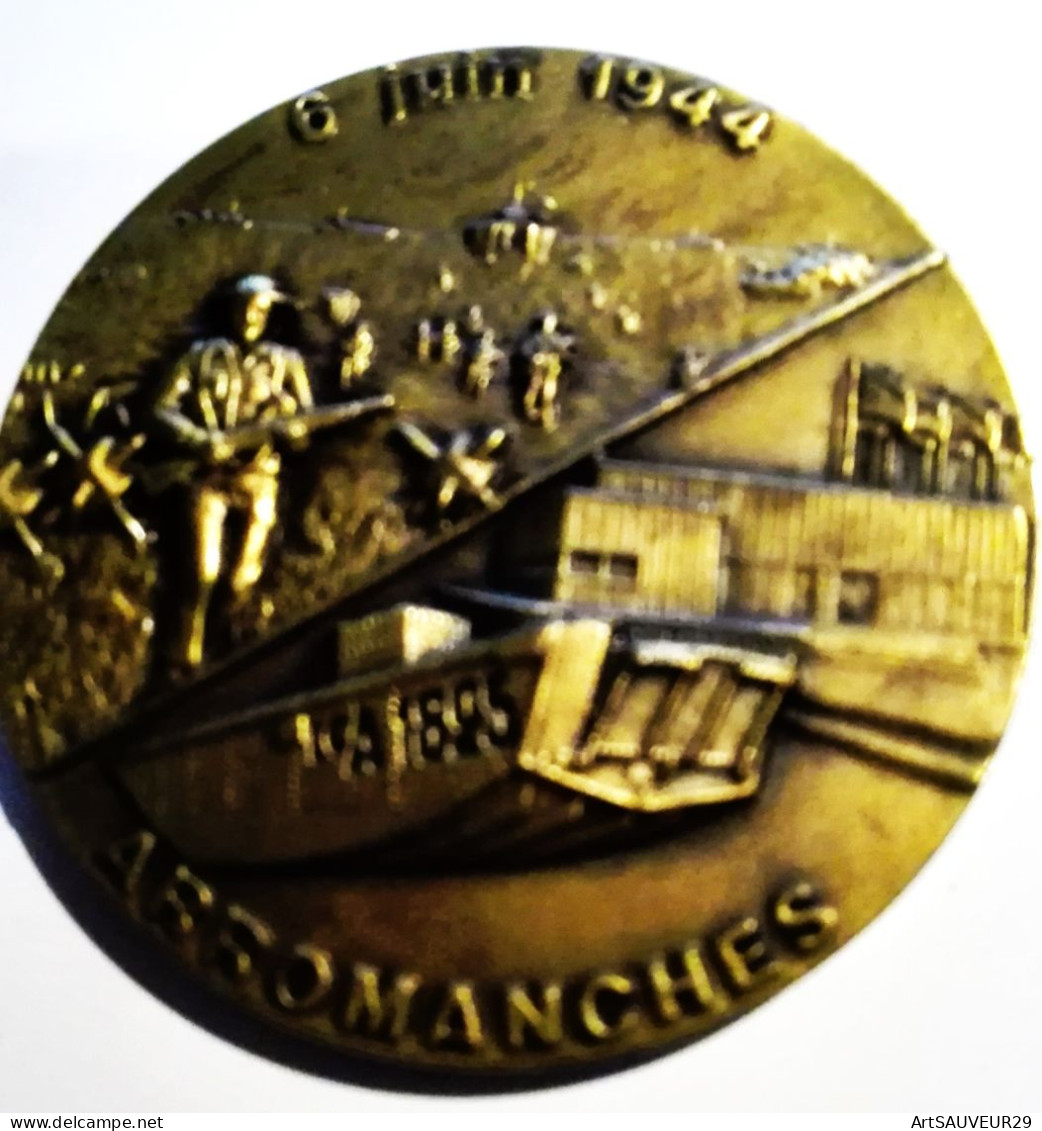 Médaille Bronze 6 JUIN 44 ARROMANCHE ICA 1825  Diamètre 5 Cm - Francia
