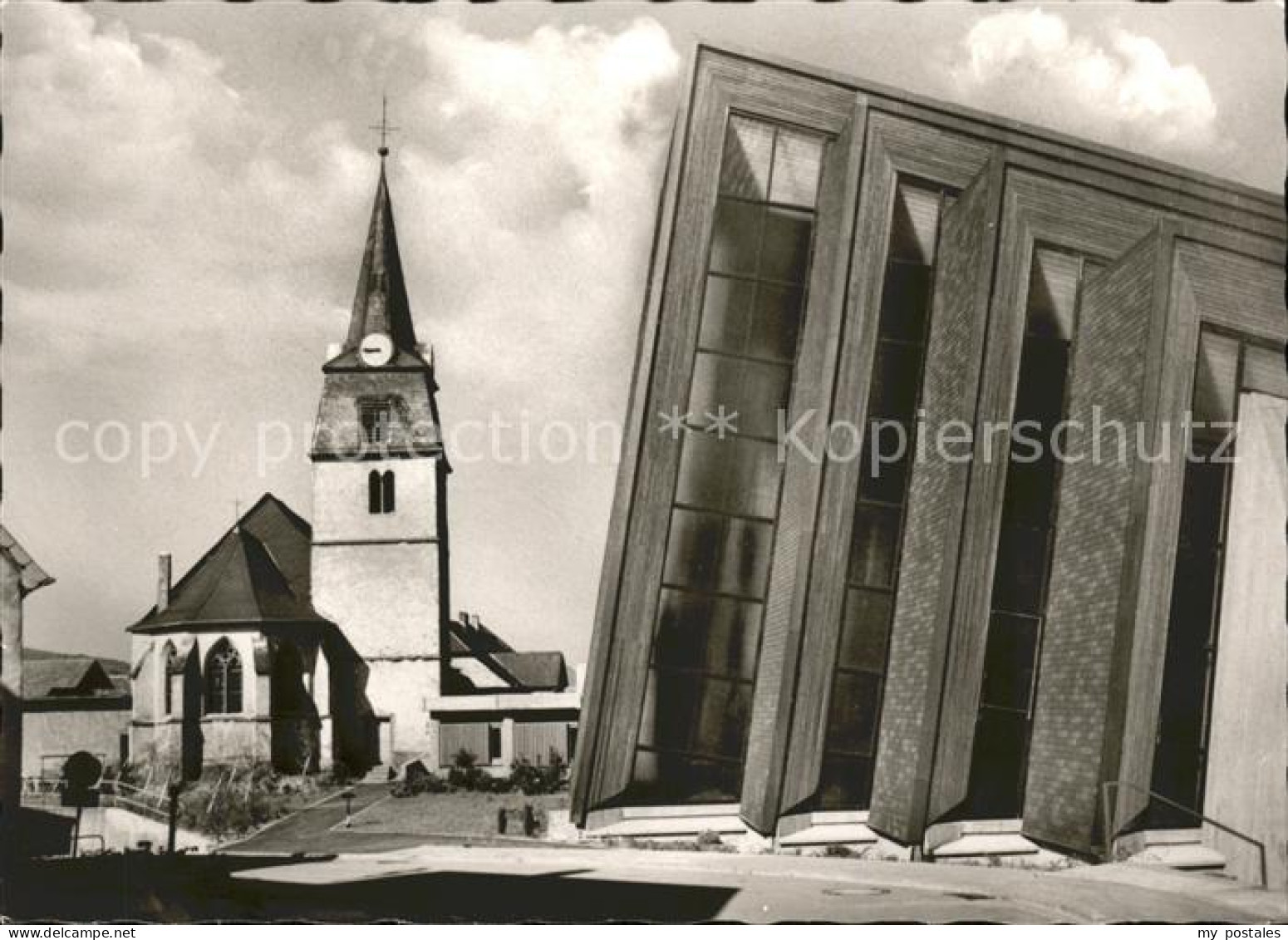 41579531 Nonnweiler-Primstal Kirche Schiefes Gebaeude Nonnweiler - Nonnweiler