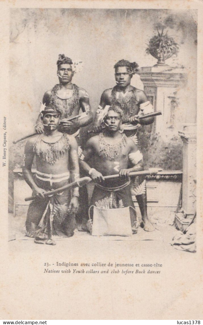 NOUVELLES HEBRIDES / INDIGENES AVEC COLLIER DE JEUNESSE ET CASSE TETE / RARE + - Vanuatu