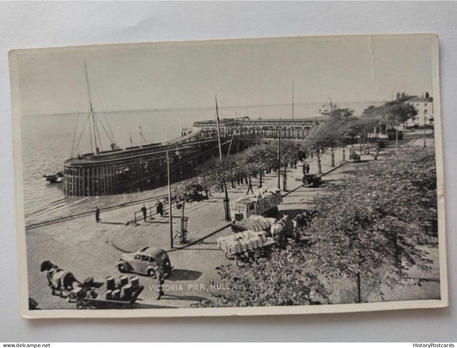 Victoria Pier, Hull, England, Old Cars, 1950 - Lincoln