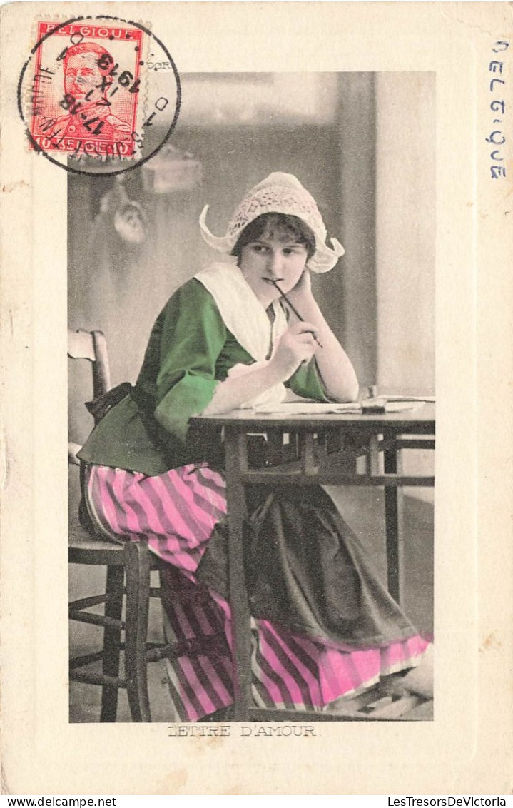 FANTAISIES - Une Femme Pensant à Lettre Qu'elle Va écrire - Colorisé - Carte Postale Ancienne - Femmes