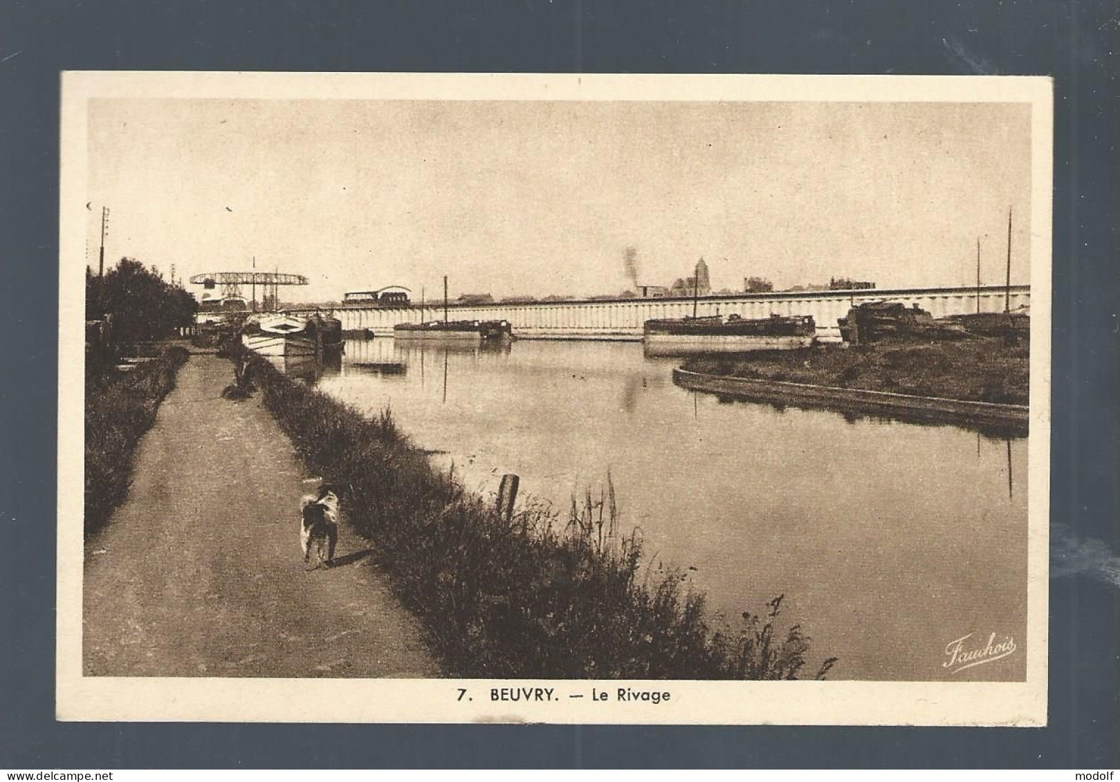 CPA - 62 - Beuvry - Le Rivage - Péniches - Photo Fauchois - NC - Beuvry