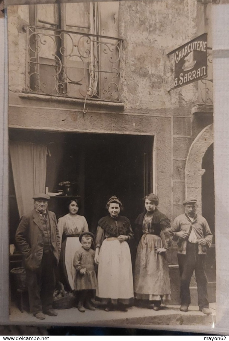 PRIX FIXE! LE VIGAN 30 - RARE CPA PHOTO DE LA CHARCUTERIE A. SARRAN EN 1913 - COMMERCE TOP - Le Vigan