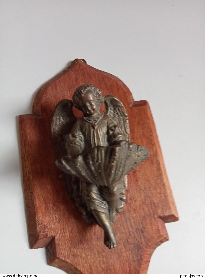 Ancien Bénitier Sur Support Bois Hauteur 18 Cm - Religious Art