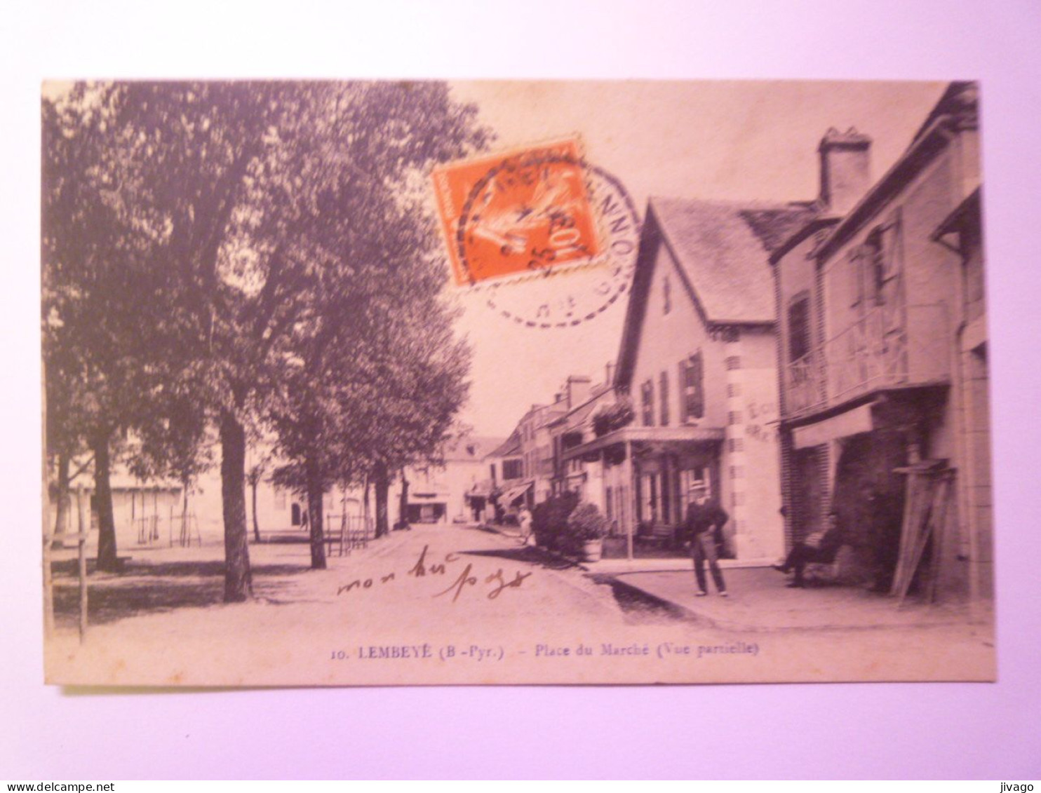 2024 - 334  LEMBEYE  (64)  :  Place Du Marché   1910     XXX - Lembeye