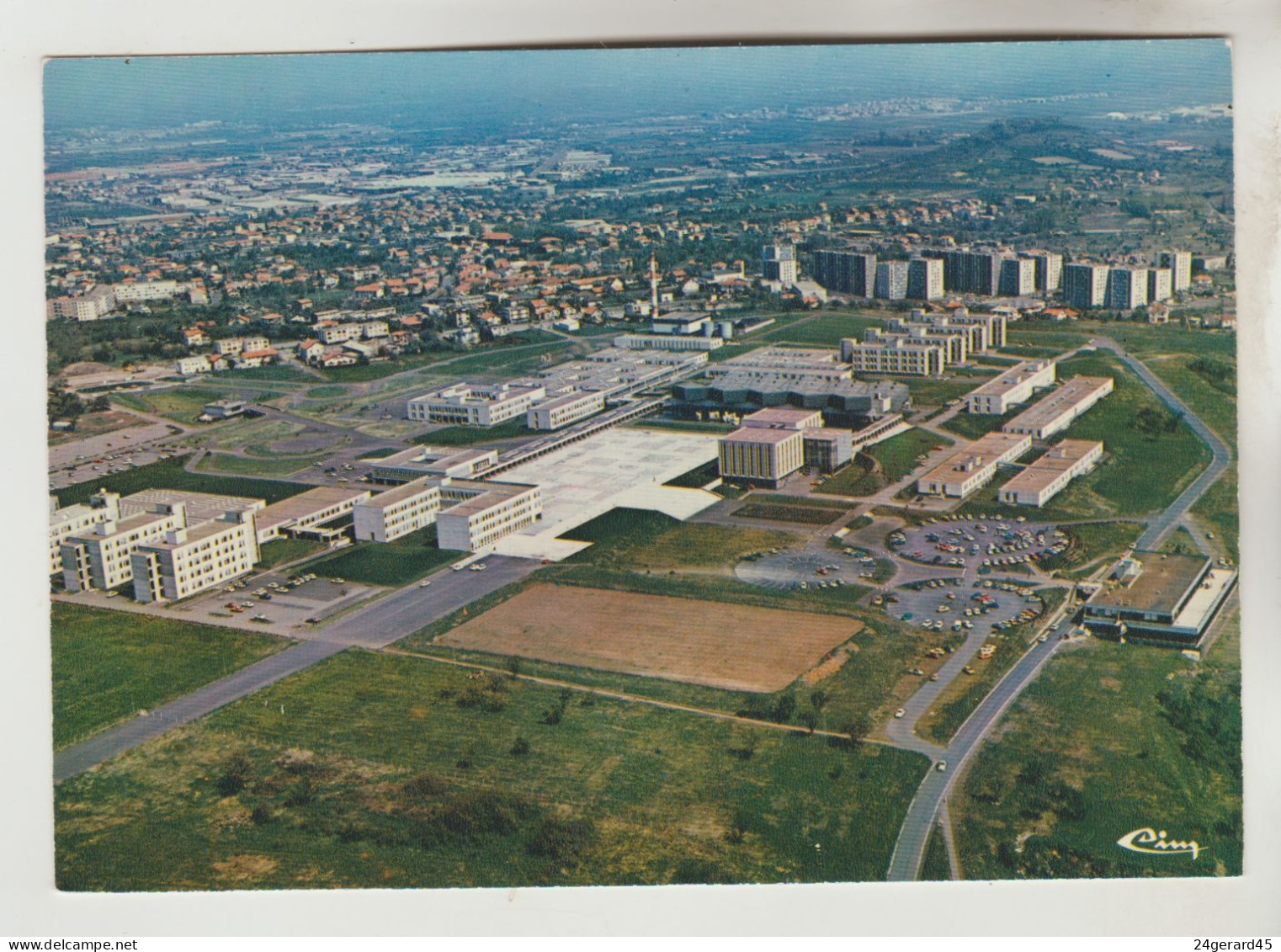 2 CPSM AUBIERE (Puy De Dôme) - Vue Générale Aérienne), Ensemble Scientifique Et Universitaire Des Cézeaux - Aubiere