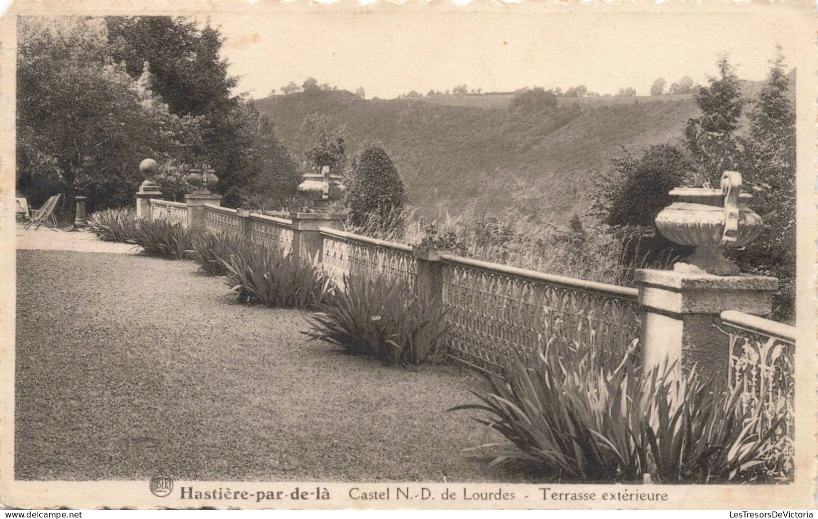 BELGIQUE - Hastière-par-de-là - Castel N.D. De Lourdes - Terrasse Extérieure - Carte Postale Ancienne - Hastière