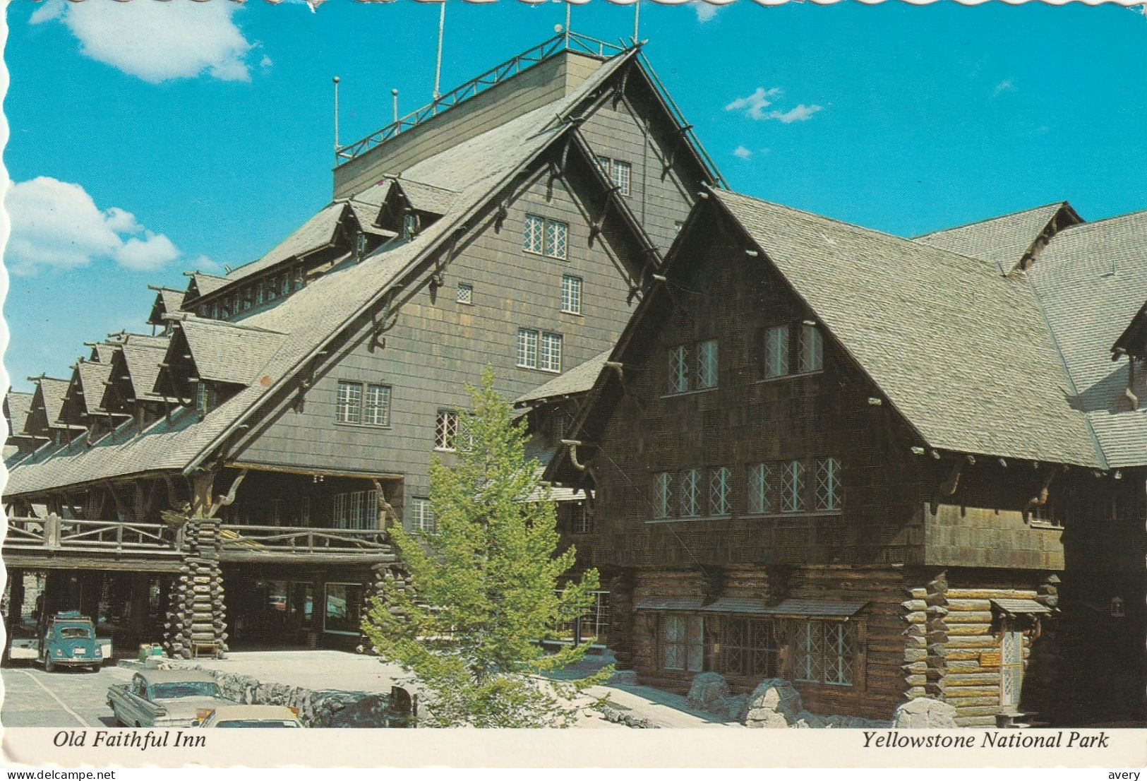 Old Faithful Inn, Yellowstone National Park, Wyoming - Yellowstone