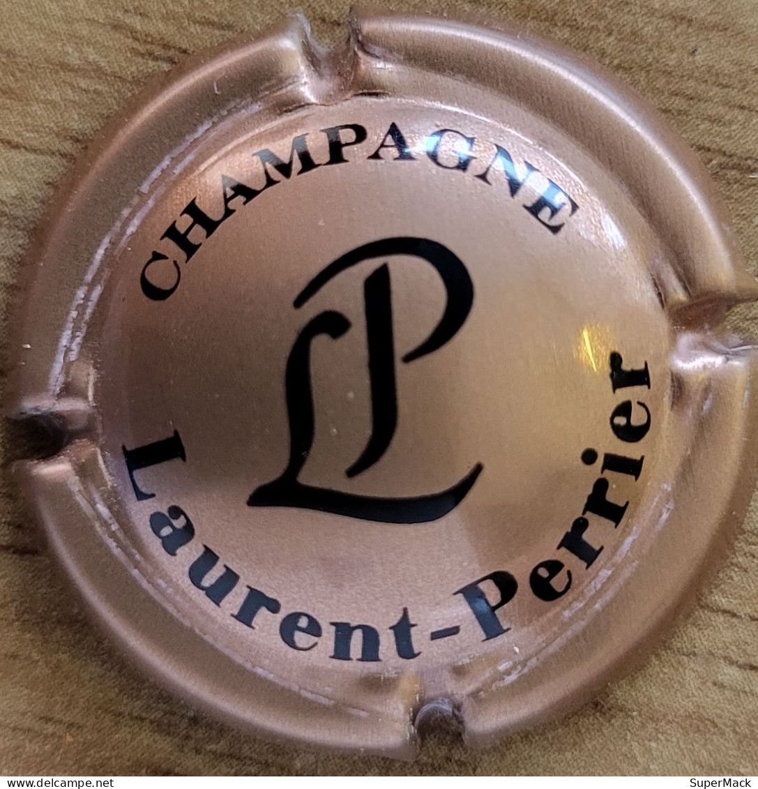 Capsule Champagne LAURENT-PERRIER Cuivre & Noir N°50 - Laurent-Perrier