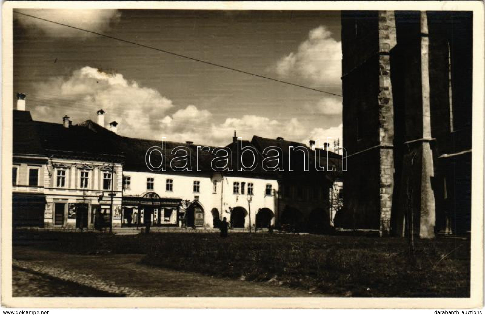 T2/T3 1940 Beszterce, Bistritz, Bistrita; Fő Tér, Haraszthy Ludovic üzlete / Main Square, Shops. Photo (fl) - Non Classés