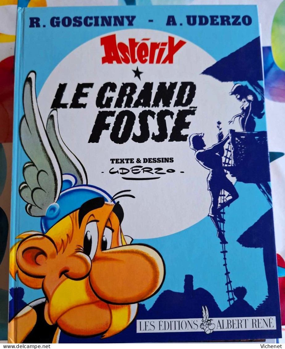 Astérix - 25 - Le Grand Fossé -  Edition Originale - 2ème Trimestre 1980 - Astérix