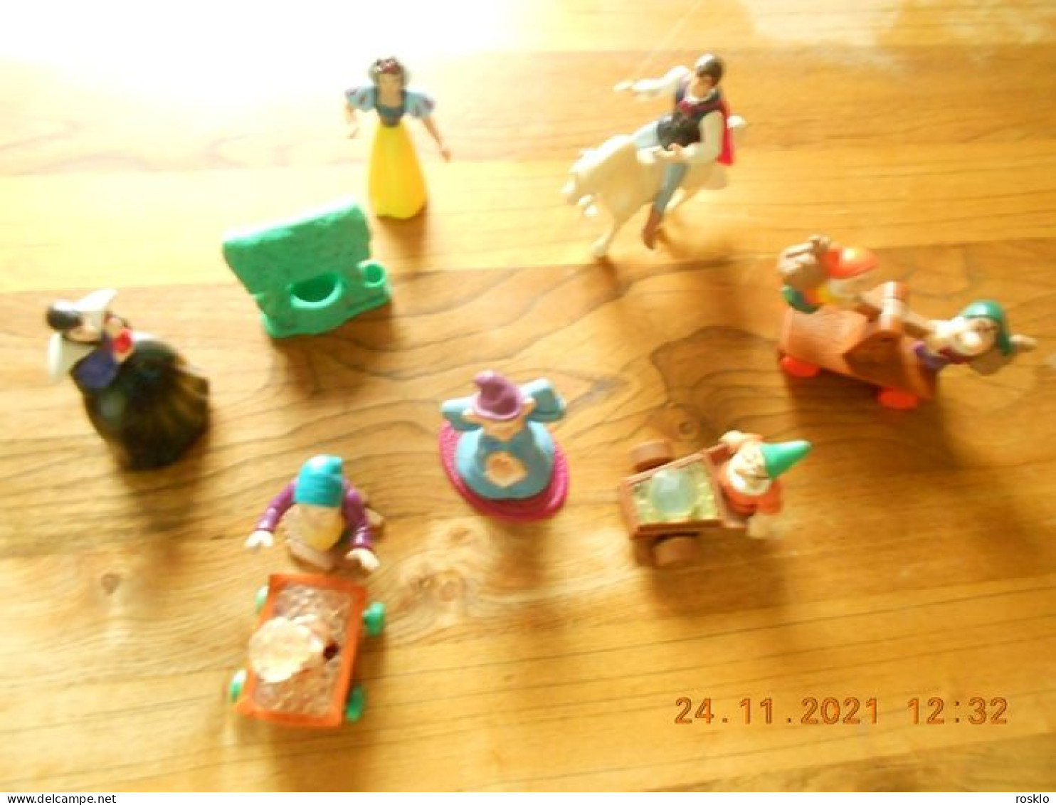 MAC DONALD /BLANCHE NEIGE ET LES 7 NAINS  / HAPPY MEAL SERIE COMPLETE DE 1985??? / RARE SERIE - McDonald's