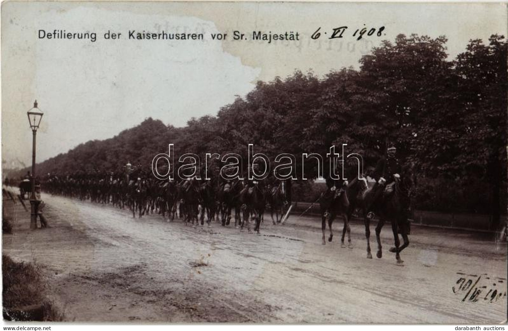 T2 1908 Defilierung Der Kaiserhusaren Vor Sr. Majestät / WWI K.u.K. Military Parade Of Hussars In The Presence Of Empero - Unclassified