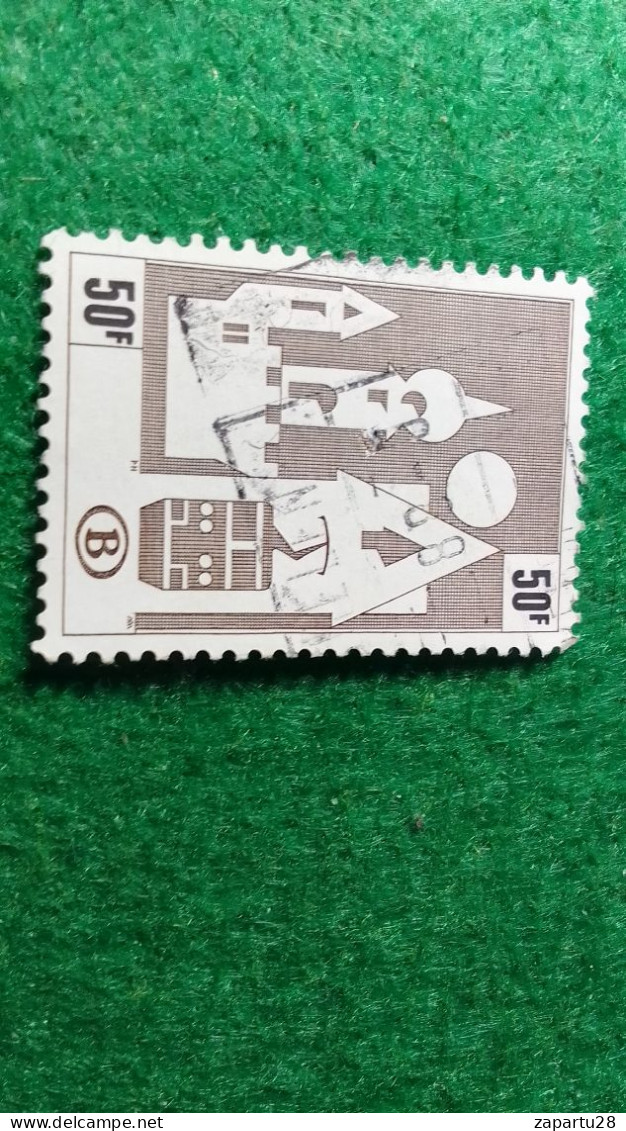 BELÇİKA-   DEMİRYOLU PAKET  POSTASI --1952-87-    50   FR         DAMGALI - Gebraucht