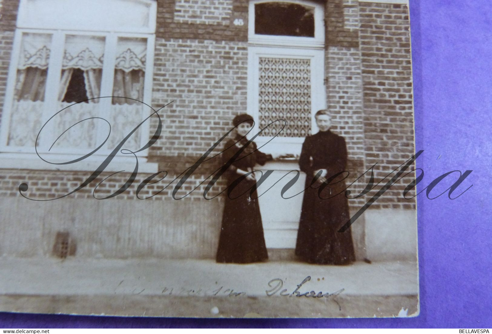 Carte Photo Maison N° 45 - 1911-  Bruxelles Van Mevr HELLENBOSCH Naar Gabrielle Leen Leopoldsburg - Photographie