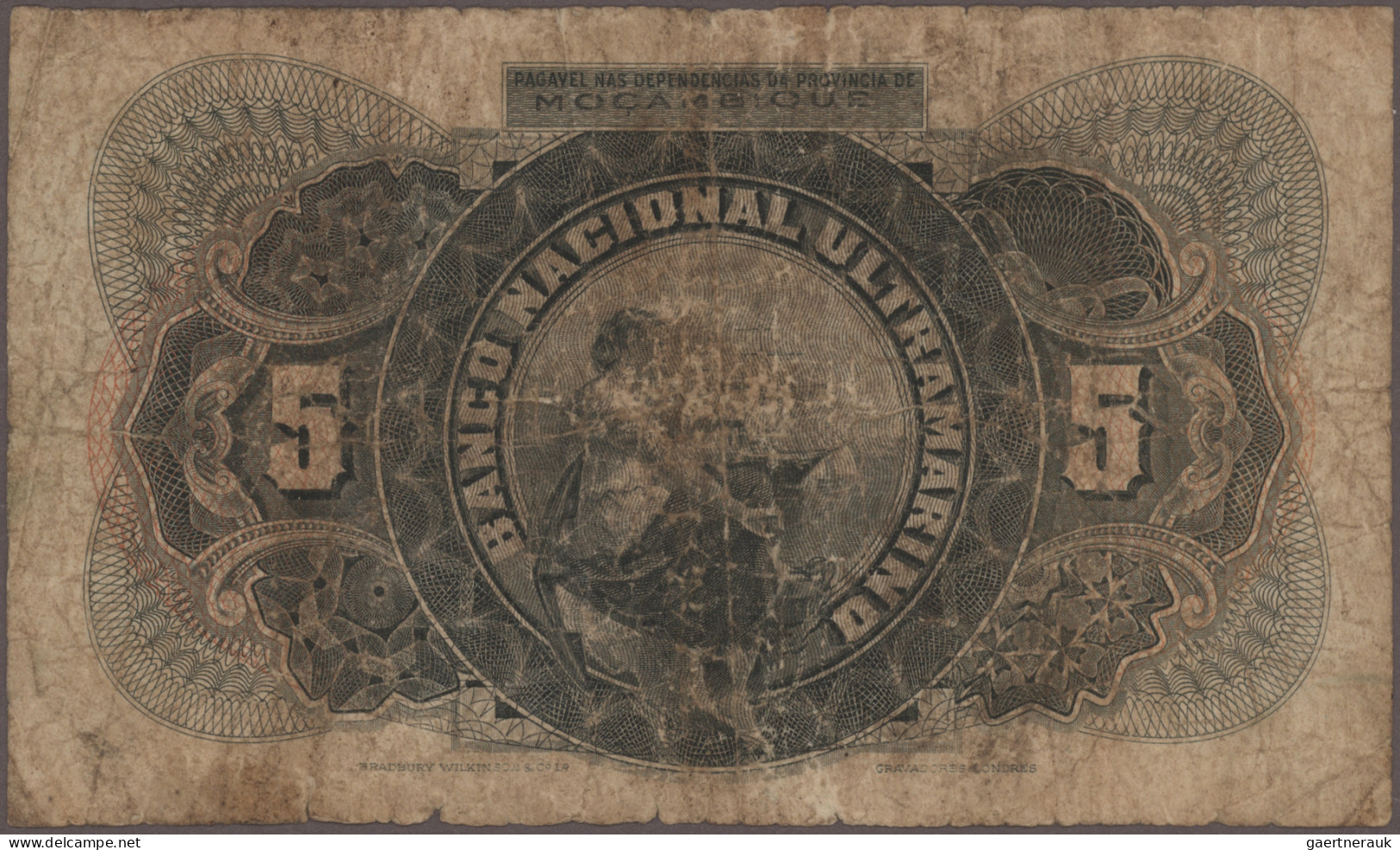 Mozambique: Banco Nacional Ultramarino, lot with 12 banknotes, series 1914-1945,