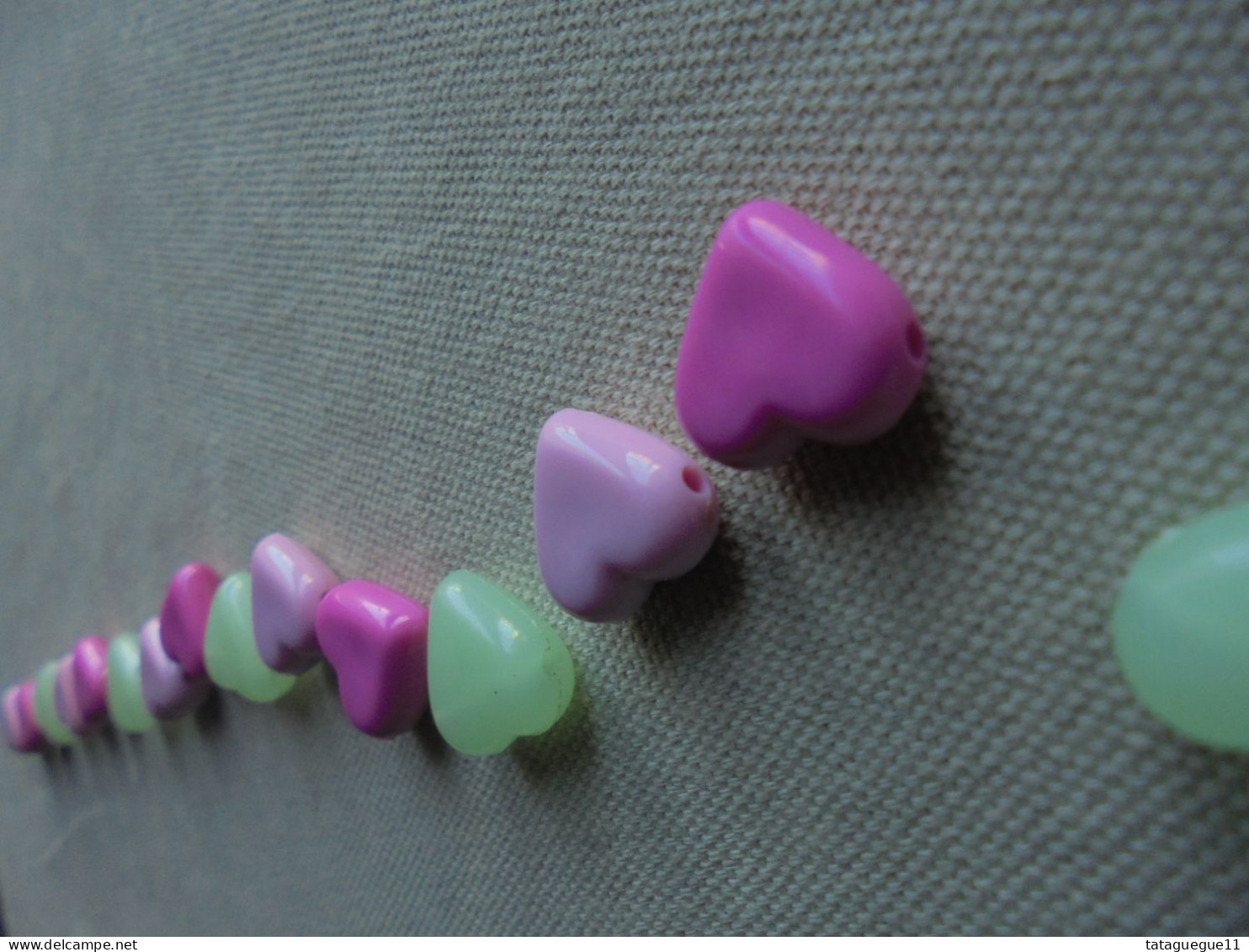 Vintage - 21 Perles Barbie en forme de coeur