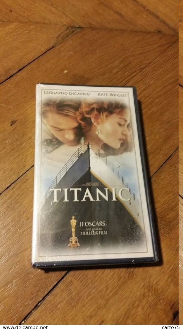 Neuve Sous Cello VHS Titanic, De James Cameron 1999 Avec Léonardo Di Caprio, Kate Winslet - Dramma