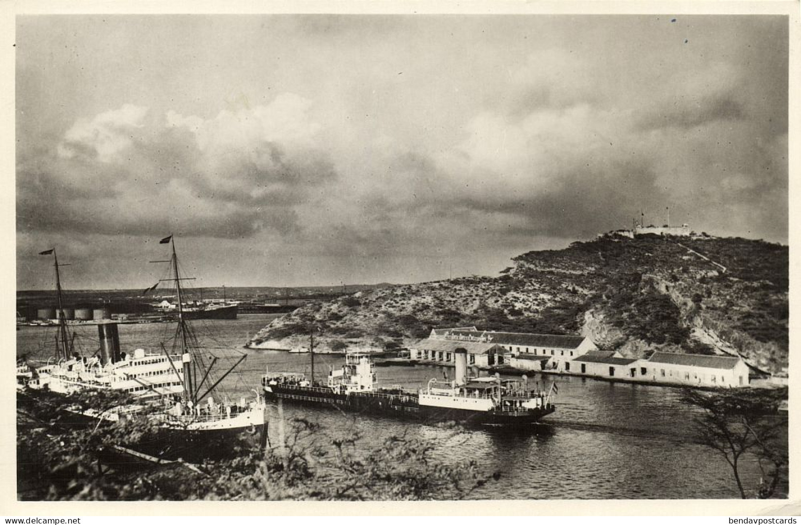 Curacao, N.A., WILLEMSTAD, View Of St. Ana-Bay, Steamer (1950s) RPPC Postcard - Curaçao