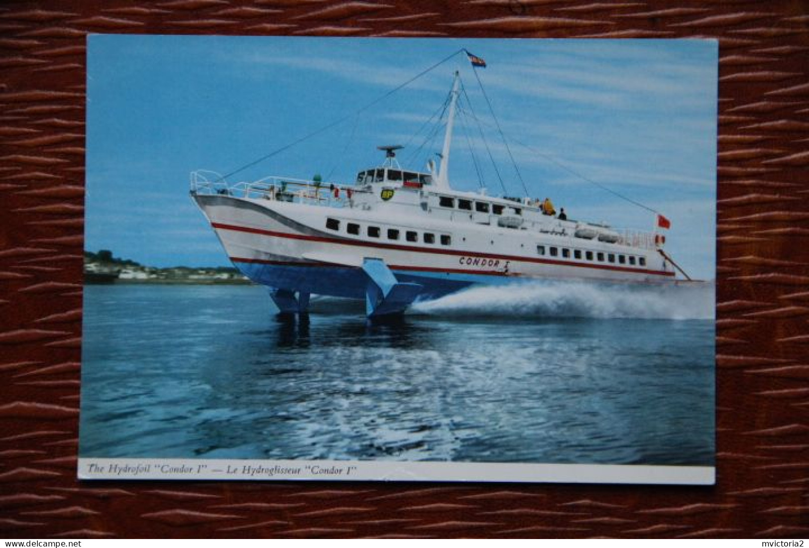 TRANSPORT : The HYDROFOIL  " CONDOR I ". - Ferries