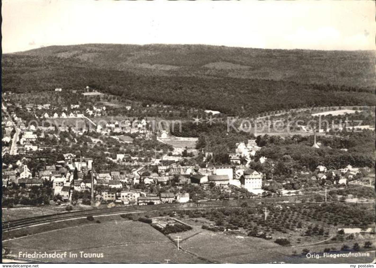 72313362 Friedrichsdorf Taunus Fliegeraufnahme Friedrichsdorf - Friedrichsdorf