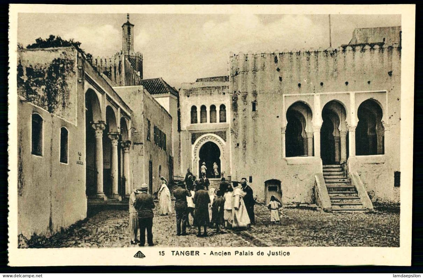 A66  MAROC CPA TANGER - ANCIEN PALAIS DE JUSTICE - Collections & Lots