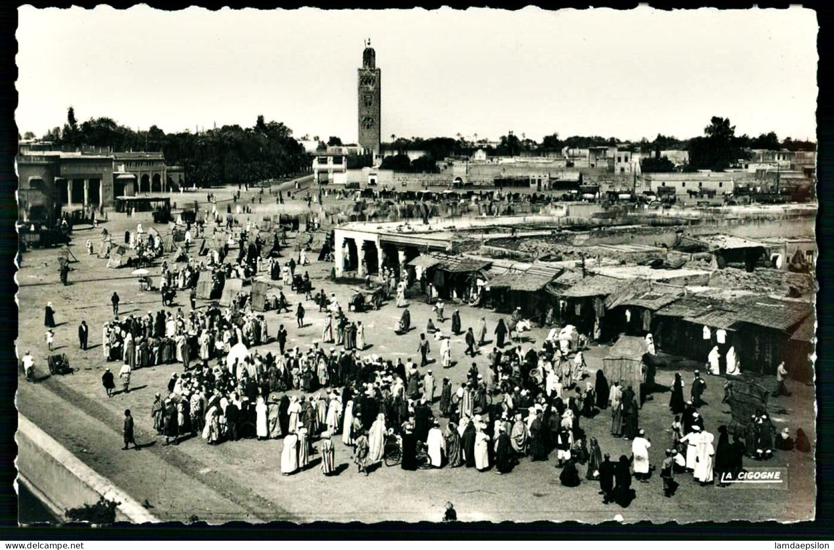 A66  MAROC CPA MARRAKECH - PLACE DJEMAA EL FNA - Collezioni E Lotti