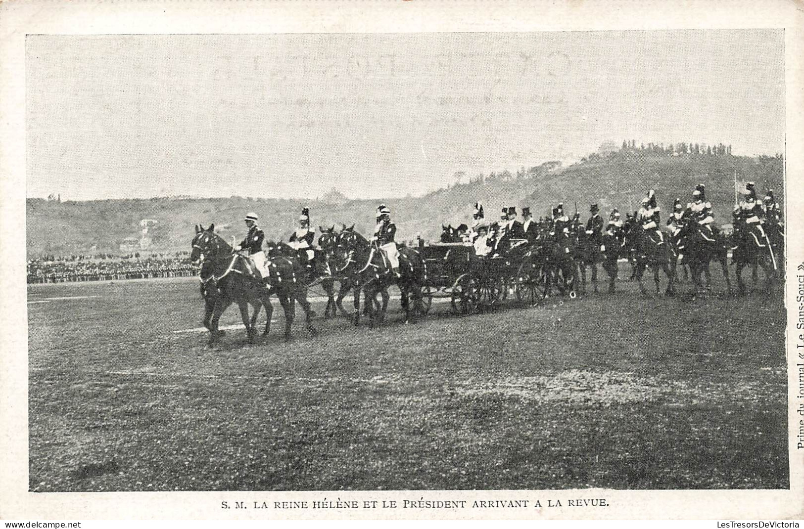 FAMILLES ROYALES - Sa Majesté La Reine Hélène Et Le Président Arrivant à La Revue - Animé - Carte Postale Ancienne - Familles Royales