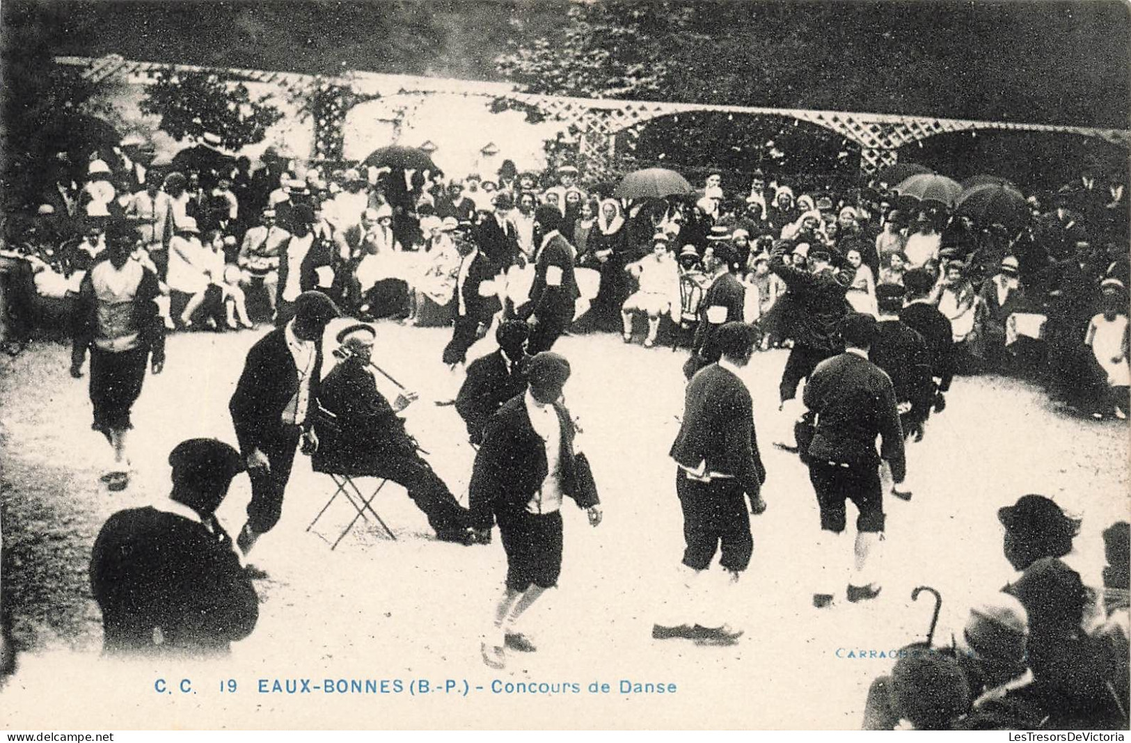 FRANCE - Eaux Bonnes -  Concours De Danse - Animé - Carte Postale Ancienne - Eaux Bonnes