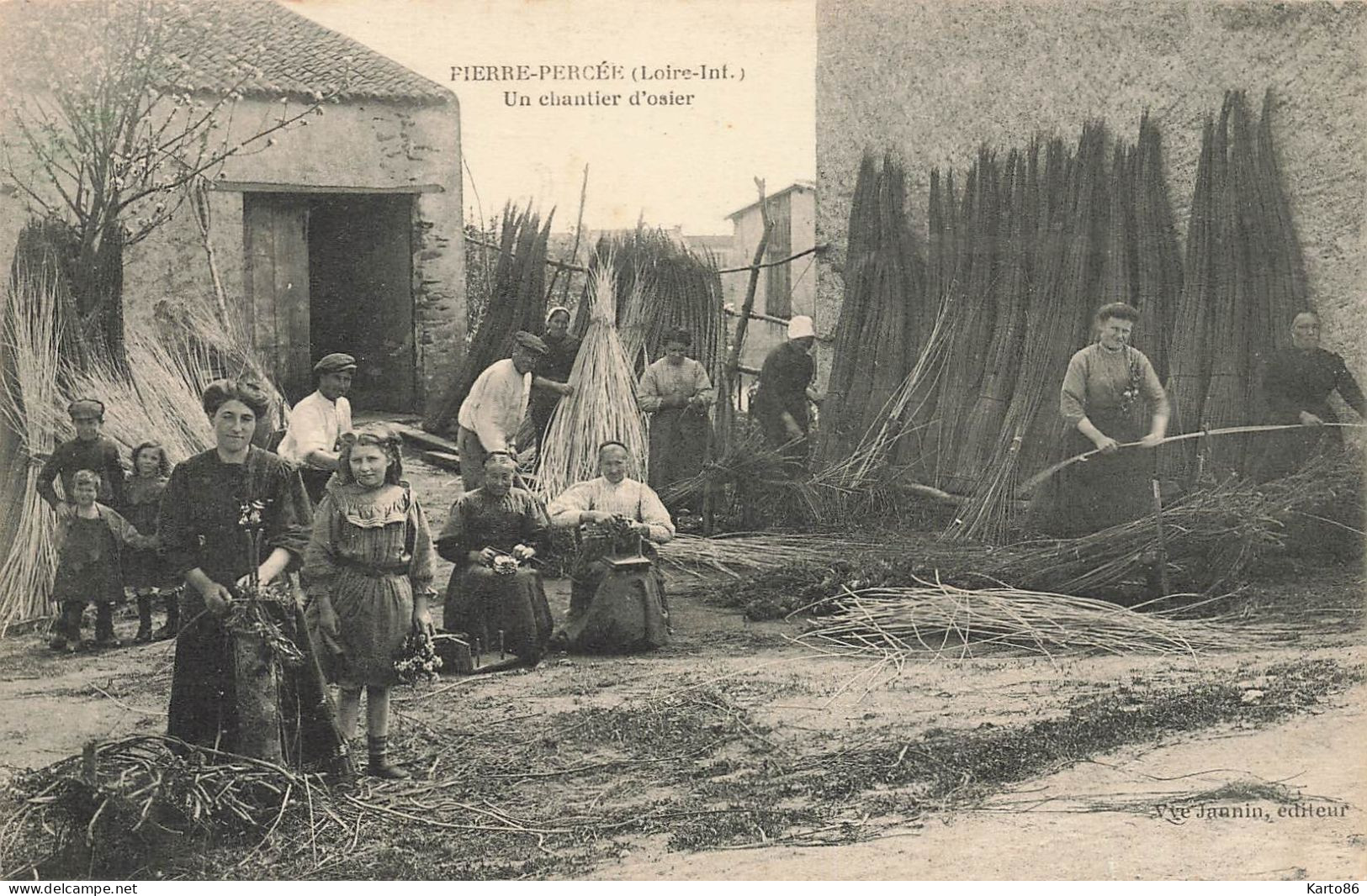 Pierre Percée , La Chapelle Basse Mer * Un Chantier D'osier * Métier Vannier Vannerie Bois * Vve Jannin éditeur - La Chapelle Basse-Mer