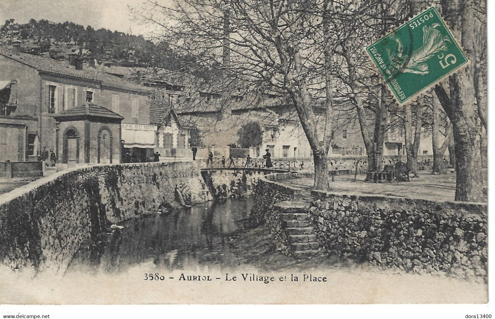 CPA13- AURIOL- Le Village Et La Place - Auriol