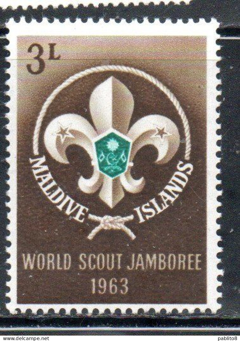 MALDIVES ISLANDS ISOLE MALDIVE BRITISH PROTECTORATE 1963 BOY SCOUT JAMBOREE SCOUTISM EMBLEM 3L  MNH - Maldives (...-1965)