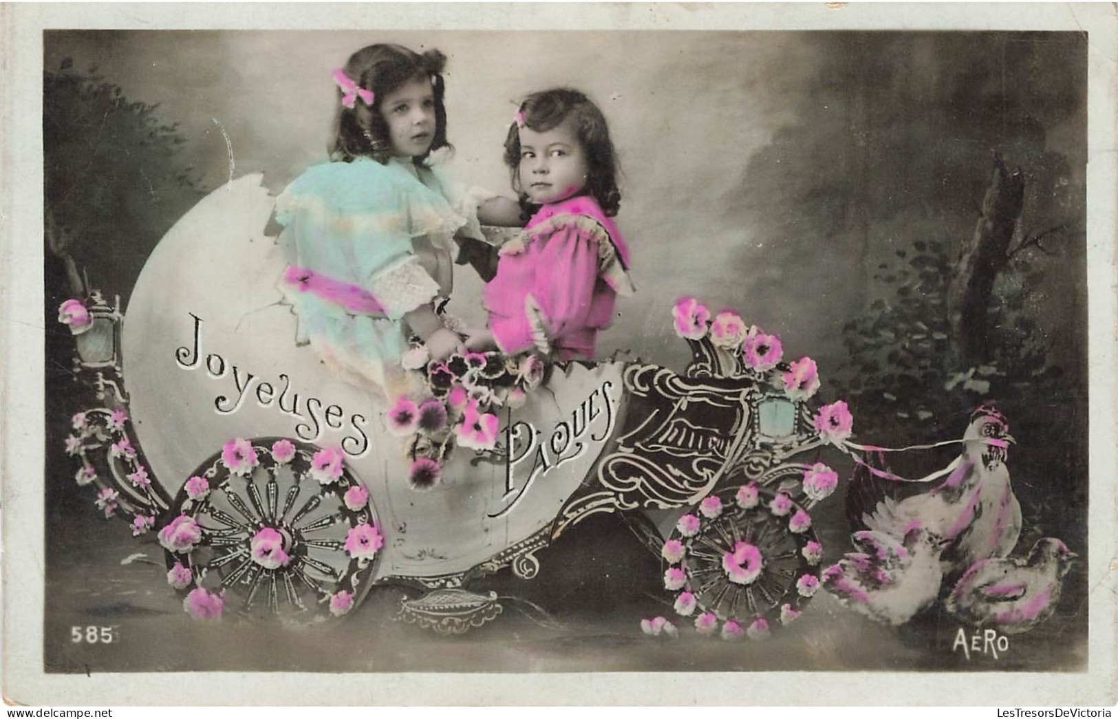 FÊTES ET VOEUX - Joyeuses Pâques - Deux Fillettes Sur Un Char En Coquille D'oeuf - Carte Postale Ancienne - Pascua