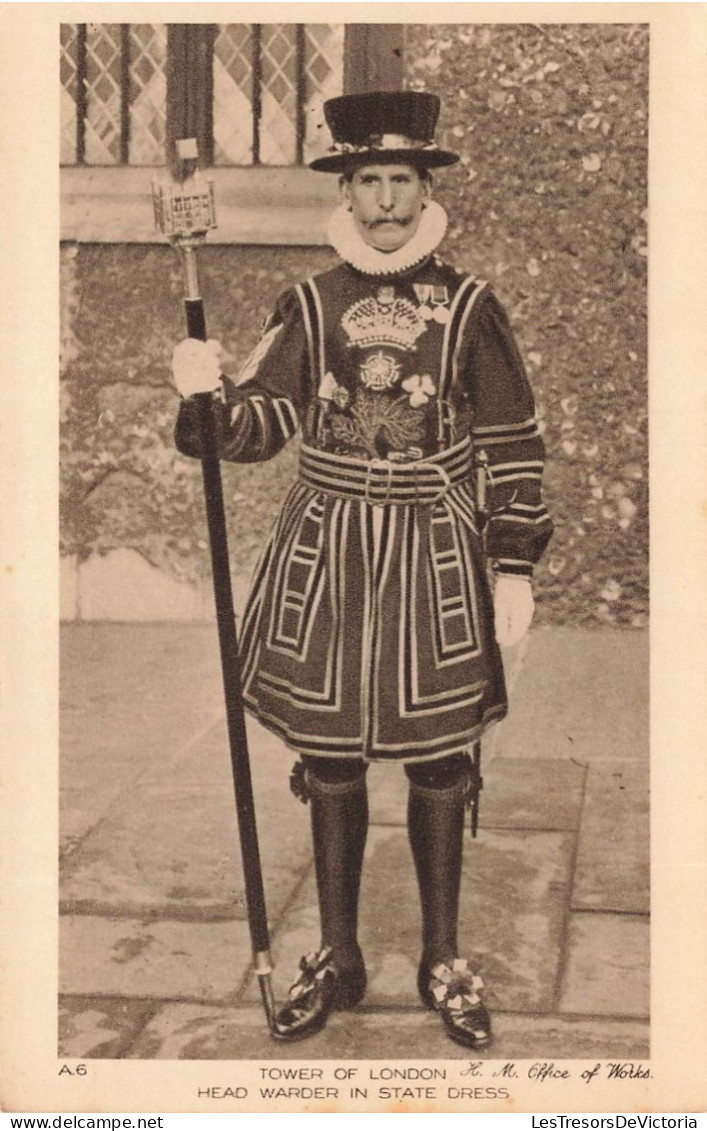 ROYAUME UNI - Tower Of London - Head Warder In State Dress - Carte Postale Ancienne - Other & Unclassified