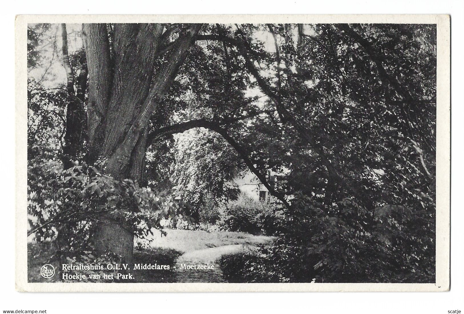 Moerzeeke.   -   Retraiteshuis O.L.V. Middelares.   -   Hoekje Van Het Park.   -   1943   Naar   Veurne - Hamme