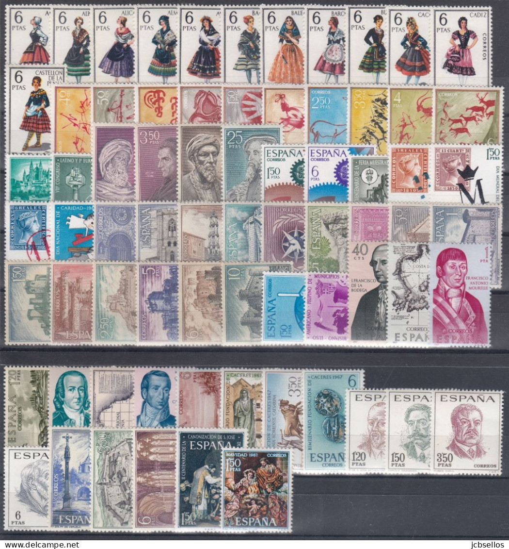 ESPAÑA 1967 Nº 1767/1838 AÑO COMPLETO NUEVO, SIN CHARNELA 72, SELLOS,CON TRAJES - Años Completos